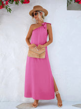 Load image into Gallery viewer, One-Shoulder Slit Maxi Dress