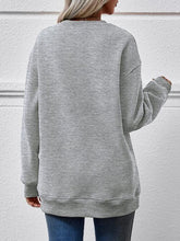 Load image into Gallery viewer, Round Neck Graphic Long Sleeve Sweatshirt