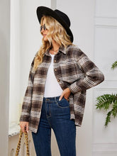 Load image into Gallery viewer, Plaid Collared Shirt Jacket
