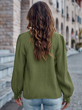 Load image into Gallery viewer, Round Neck Puff Sleeve Shirt