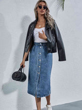Load image into Gallery viewer, Button Down Denim Skirt