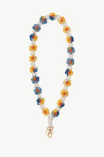 Load image into Gallery viewer, Floral Lanyard Key Chain