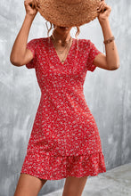 Load image into Gallery viewer, Ditsy Floral V-Neck Short Sleeve Dress