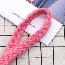 Load image into Gallery viewer, Assorted 4-Piece Macrame Keychain