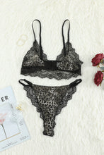 Load image into Gallery viewer, Leopard Print Spliced Lace Bra and Panty Set