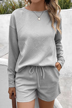 Load image into Gallery viewer, Ribbed Drop Shoulder Sweatshirt and Shorts Set